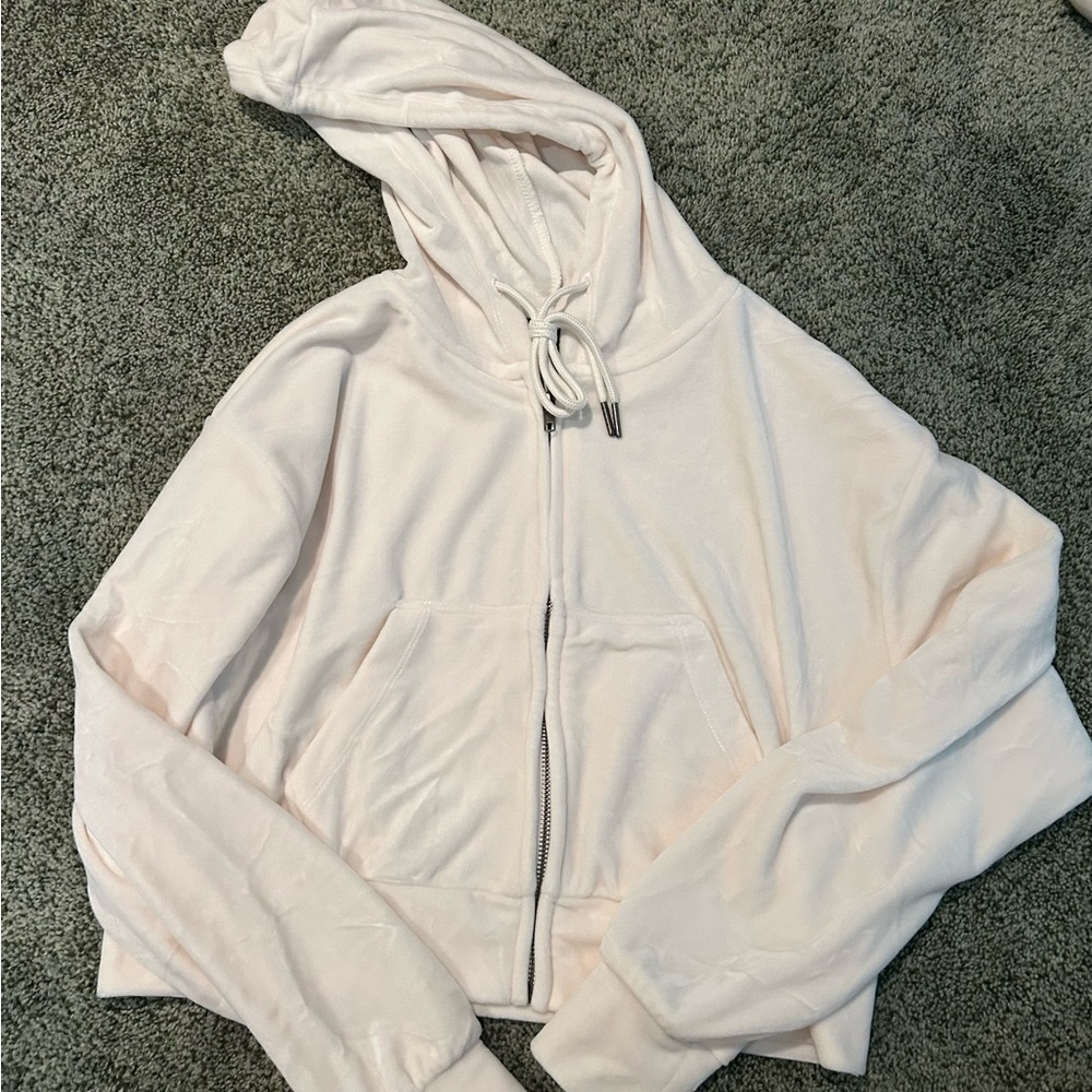 Forever 21 White/Cream Cropped Zip-Up